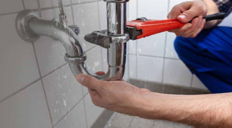 Pipe Leak Detection in Aredale, IA